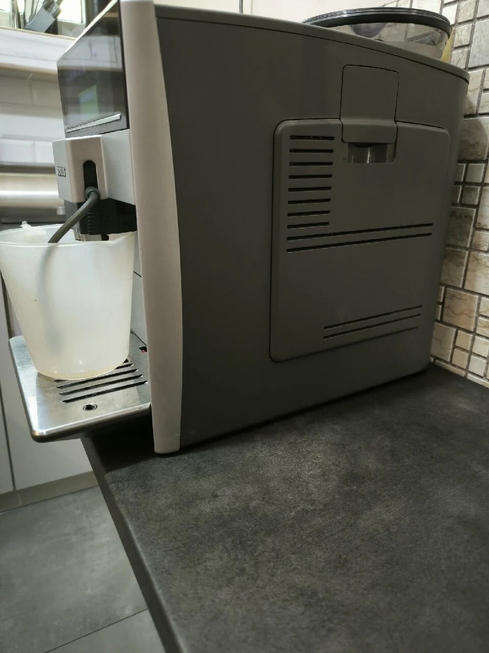 Ekspres Siemens EQ6 s300