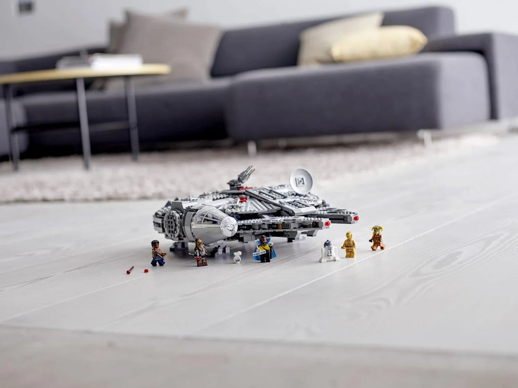 Star Wars: The Rise of Skywalker Millennium Falcon 75257 Starship Model Building Kit and Minifigures, New 2019 (1,351 Pieces)