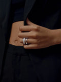 Anillos anchos de plata diseño doble y circonitas