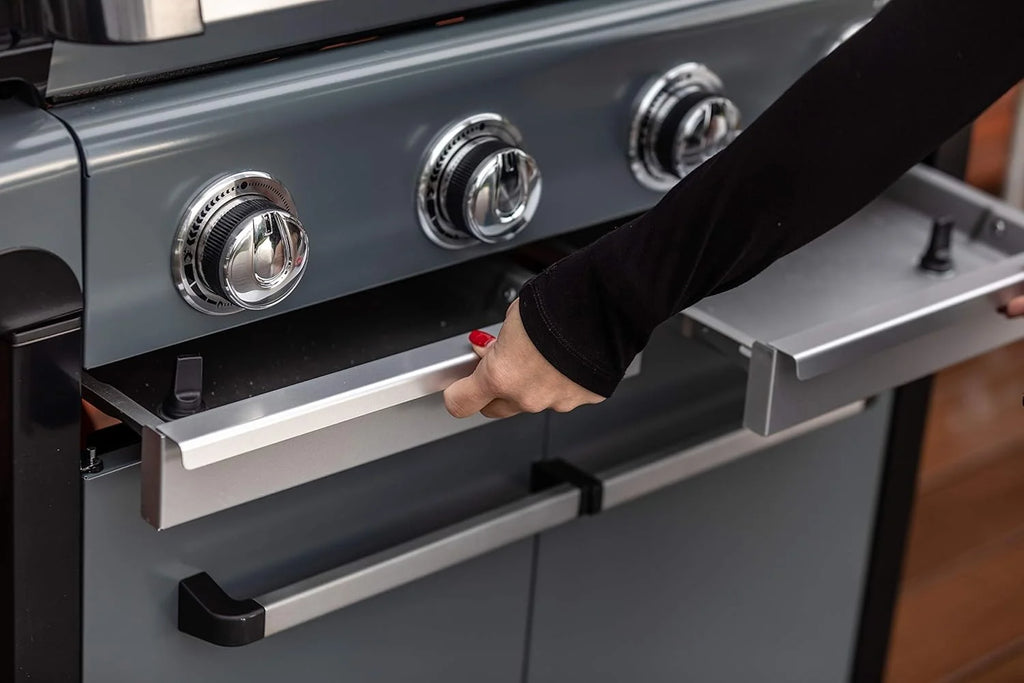 Campingaz Barbacoa de gas Serie 4 Premium S, parrilla de gas con 4 quemadores de acero inoxidable de 13,6 kW, 1 quemador lateral, tapa, termómetro, InstaClean Aqua, sistema modular culinario, cocina