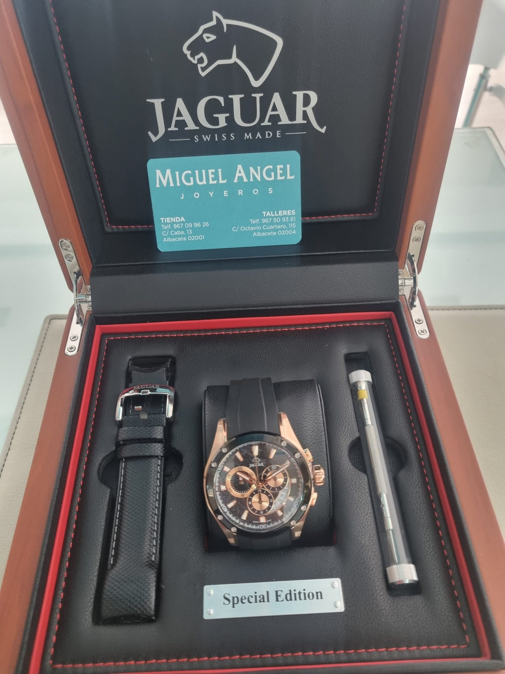RELOJ SUIZO DE HOMBRE JAGUAR SPECIAL EDITION NEGRO J691/1