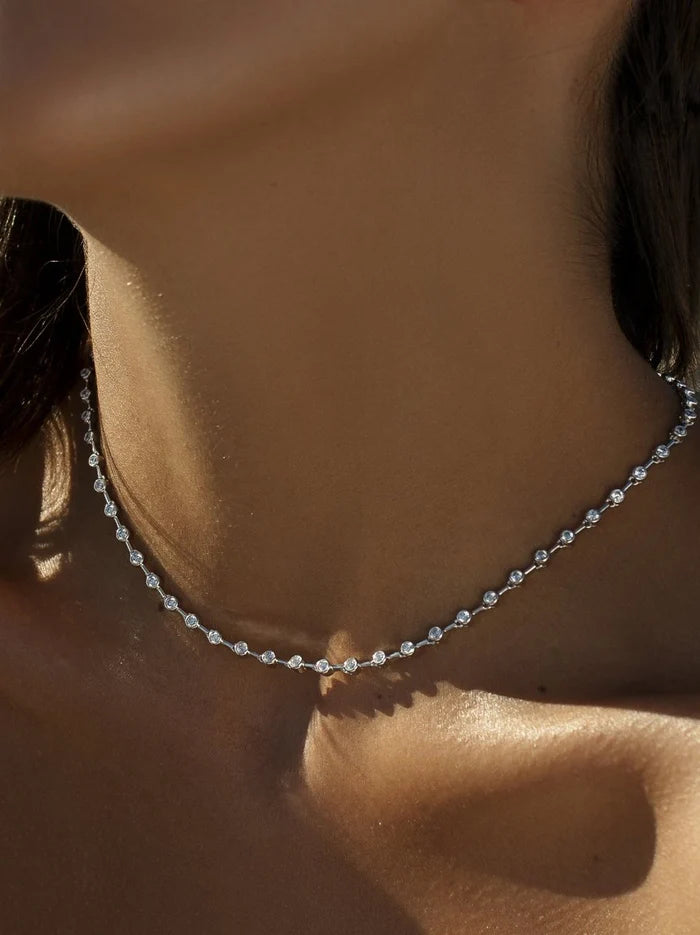 Collares fiesta cortos con circonitas pequeñas